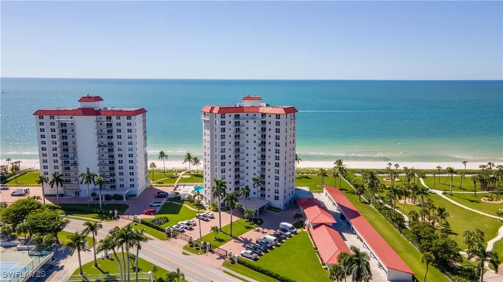 10701 Gulf Shore Drive Naples FL 34108
