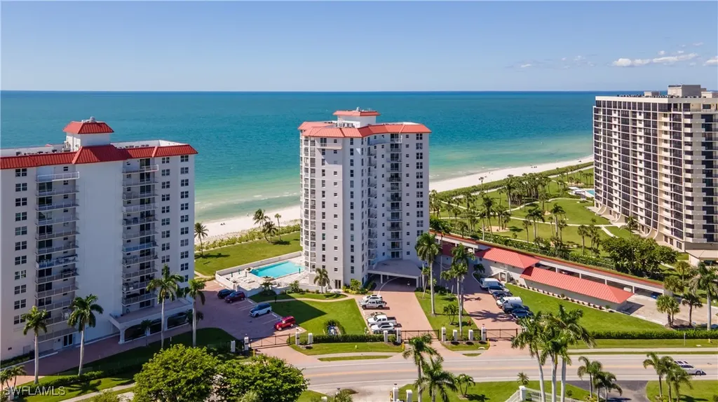 10701 Gulf Shore Drive Naples FL 34108