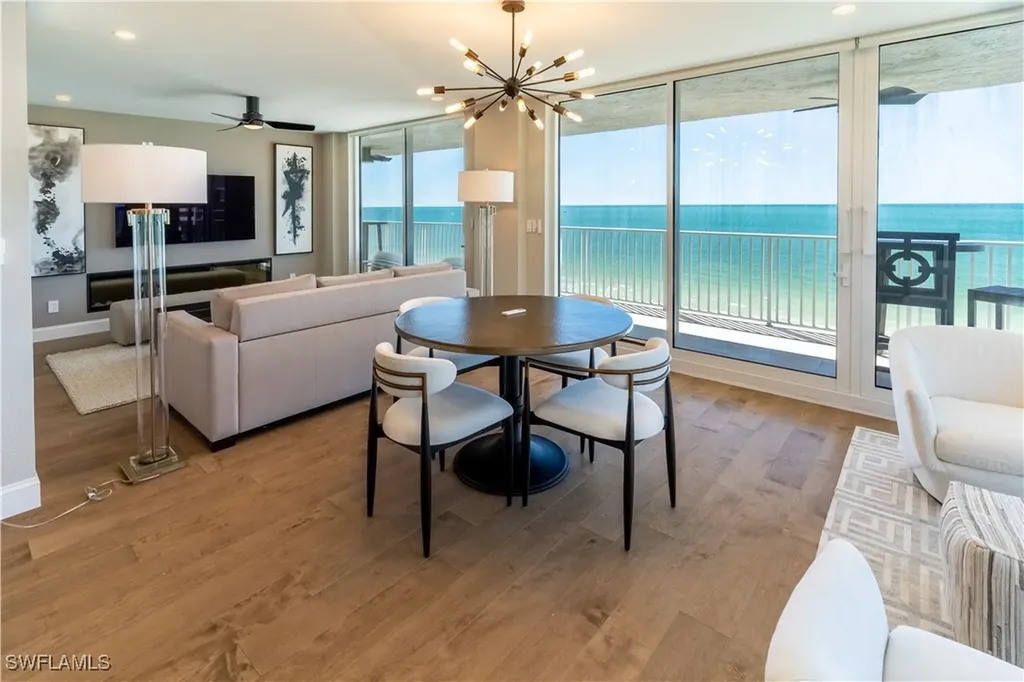 10701 Gulf Shore Drive Naples FL 34108