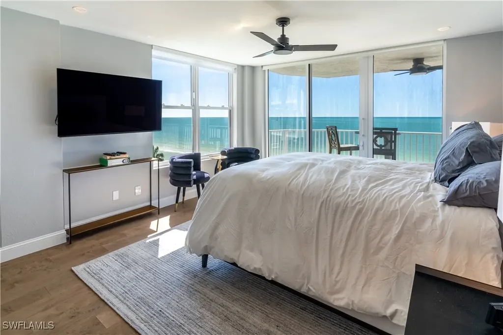 10701 Gulf Shore Drive Naples FL 34108