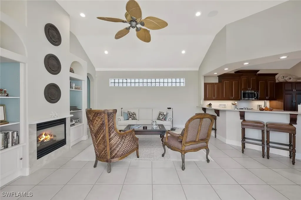 5058 Kensington High Street Naples FL 34105