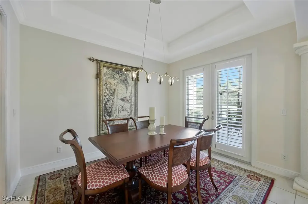 5058 Kensington High Street Naples FL 34105