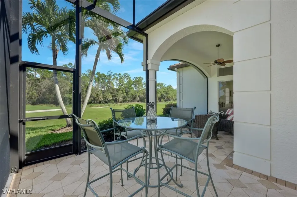 5058 Kensington High Street Naples FL 34105
