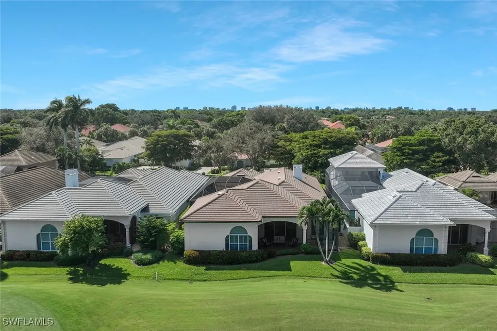 5058 Kensington High Street Naples FL 34105