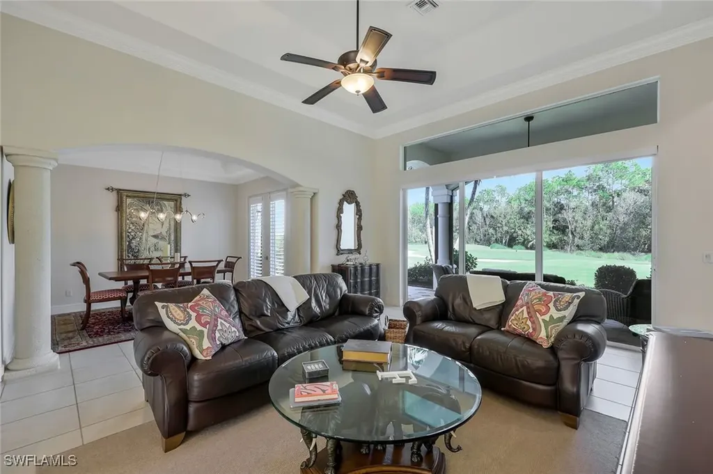 5058 Kensington High Street Naples FL 34105