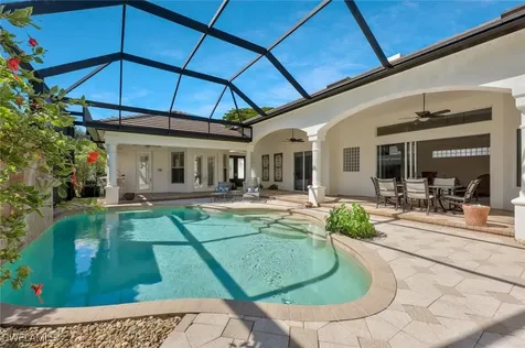 5058 Kensington High Street Naples FL 34105