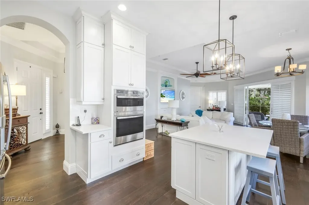 915 Fountain Run Naples FL 34119