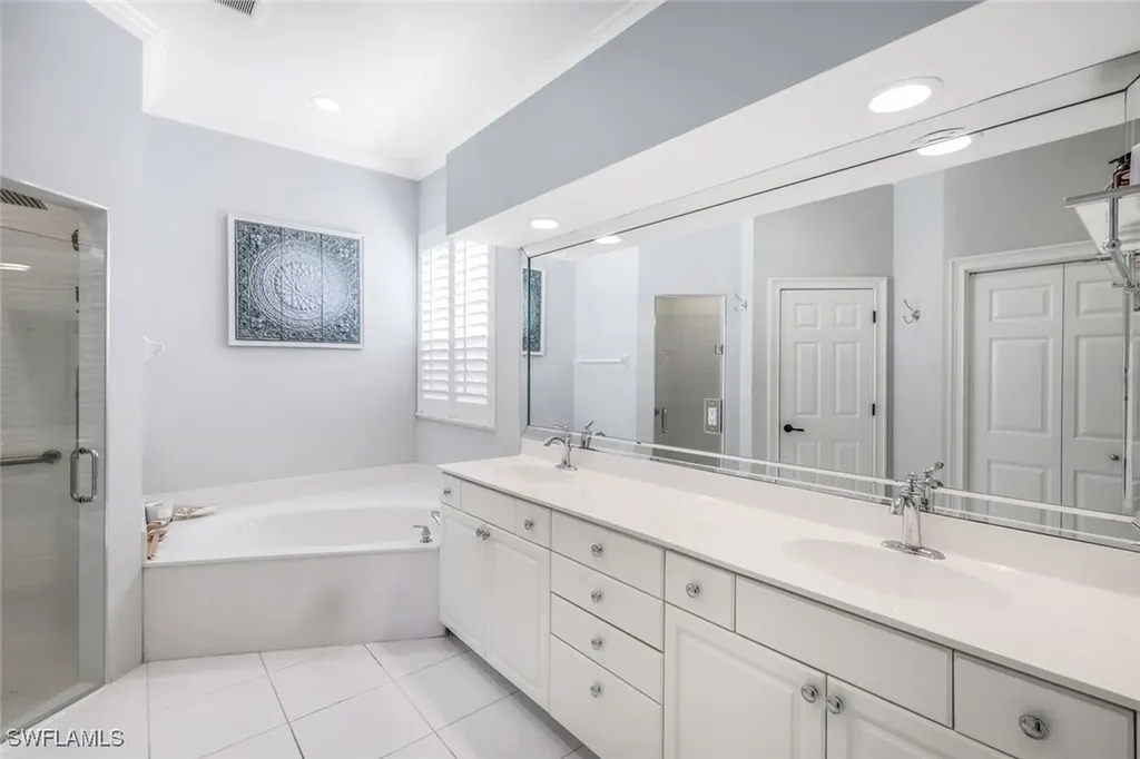 915 Fountain Run Naples FL 34119