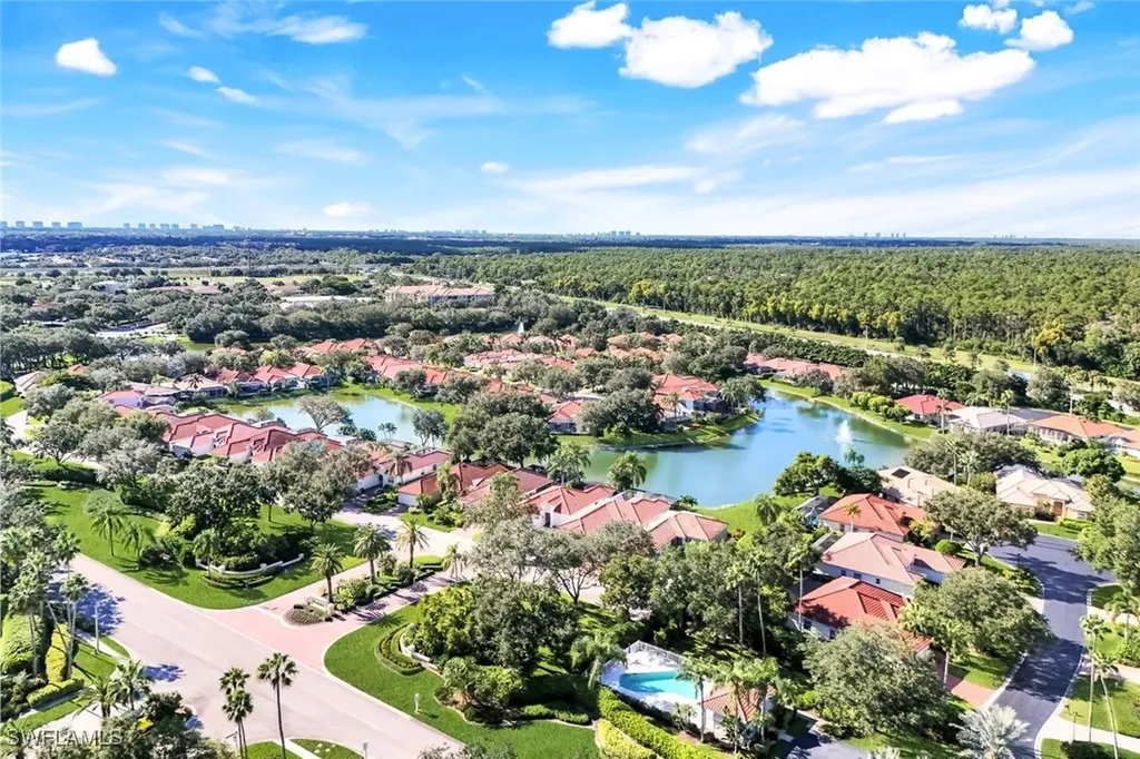 915 Fountain Run Naples FL 34119