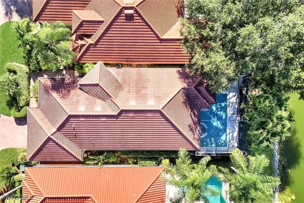 915 Fountain Run Naples FL 34119
