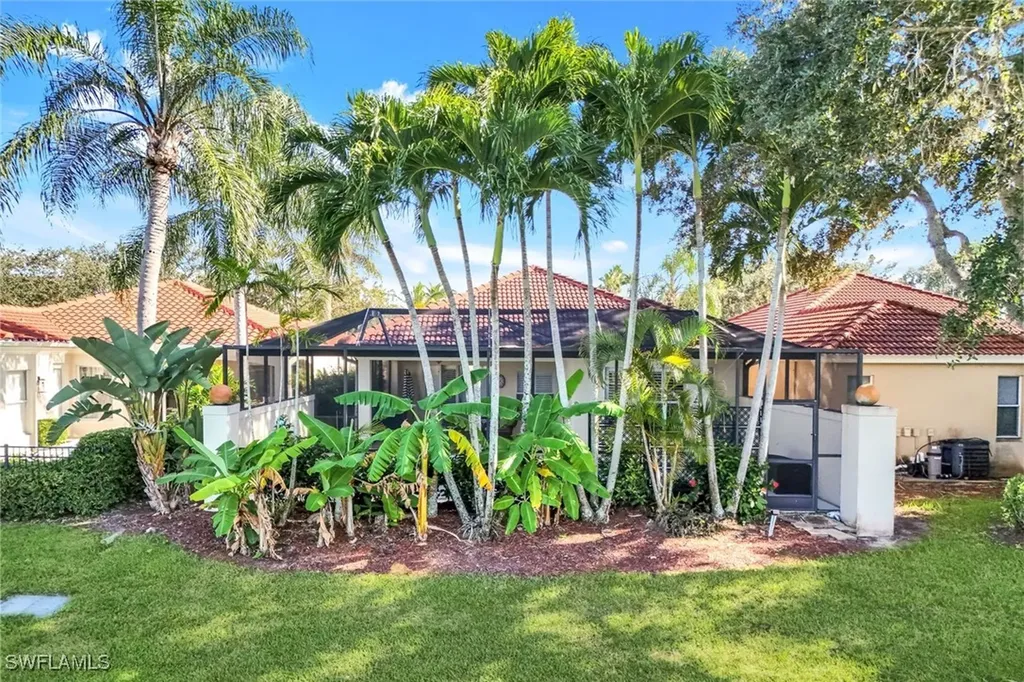 915 Fountain Run Naples FL 34119