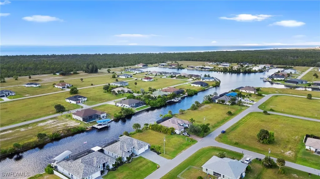 3709 NW 43rd Avenue Cape Coral FL 33993