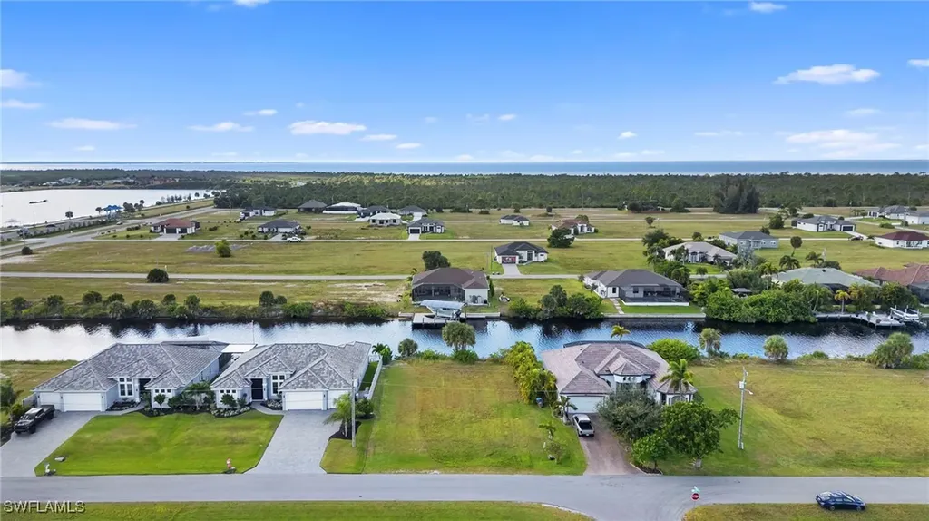 3709 NW 43rd Avenue Cape Coral FL 33993
