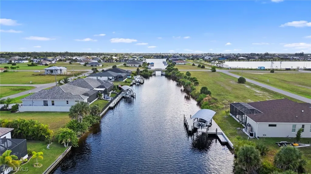 3709 NW 43rd Avenue Cape Coral FL 33993