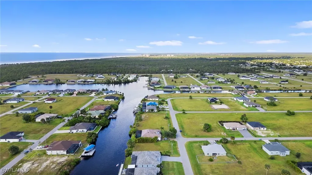 3709 NW 43rd Avenue Cape Coral FL 33993