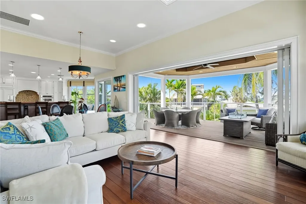 290 Dundee Road Fort Myers Beach FL 33931