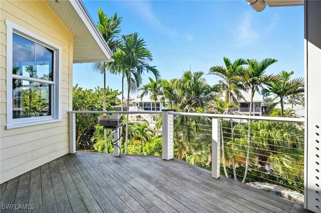 290 Dundee Road Fort Myers Beach FL 33931