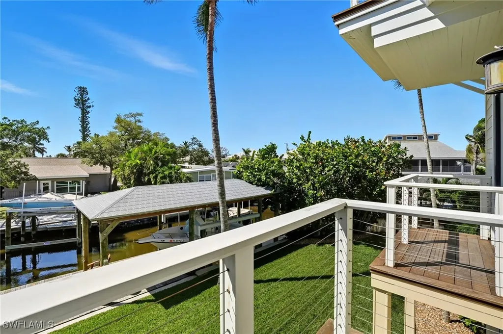 290 Dundee Road Fort Myers Beach FL 33931