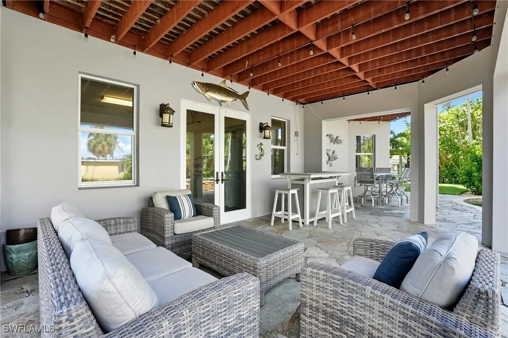 290 Dundee Road Fort Myers Beach FL 33931