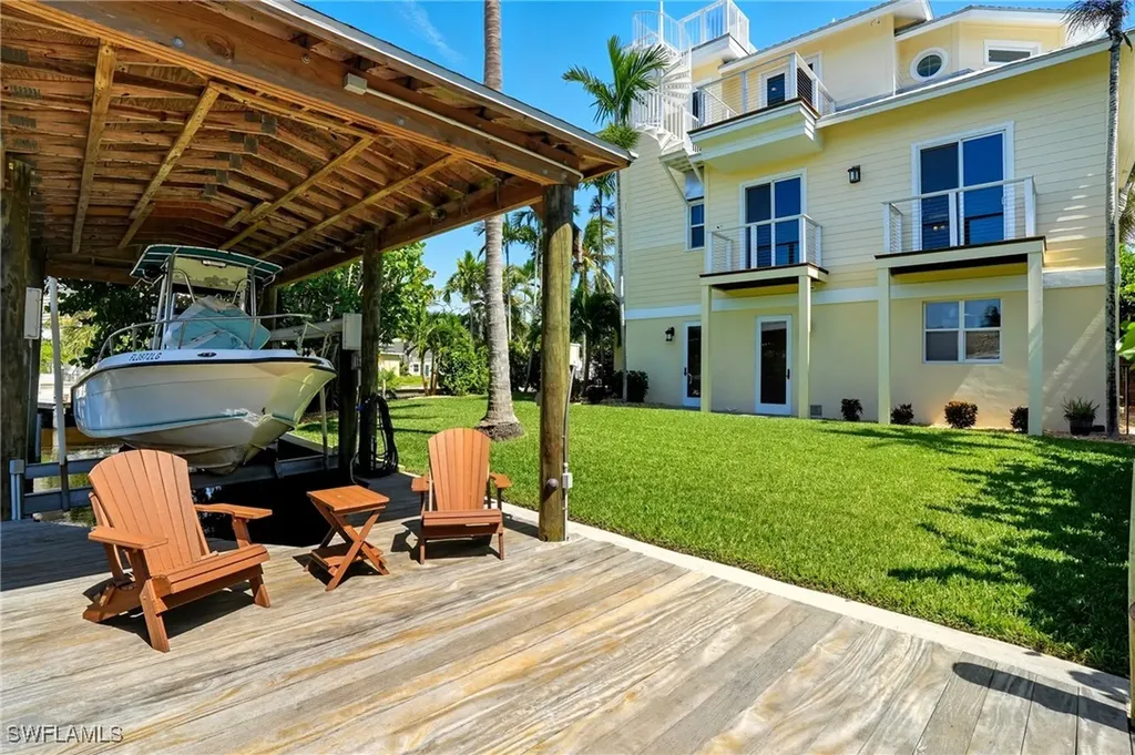 290 Dundee Road Fort Myers Beach FL 33931