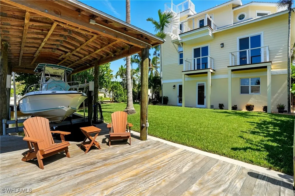 290 Dundee Road Fort Myers Beach FL 33931