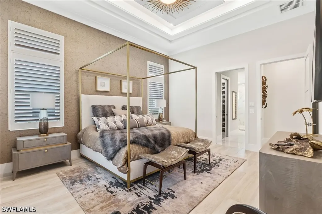 8829 Paradera Court Naples FL 34112