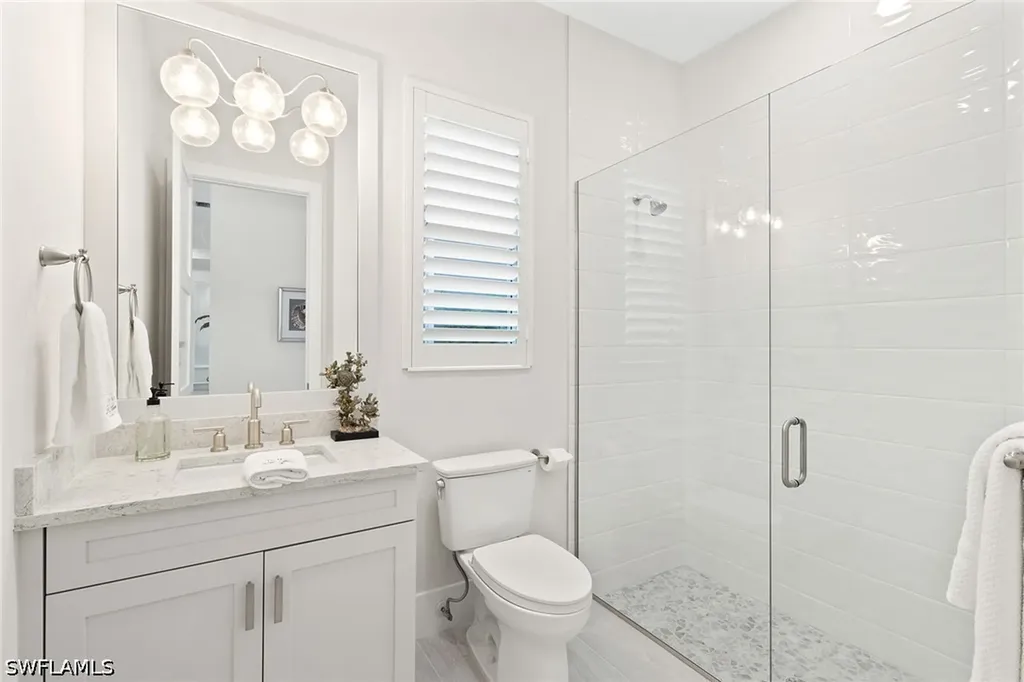 8829 Paradera Court Naples FL 34112