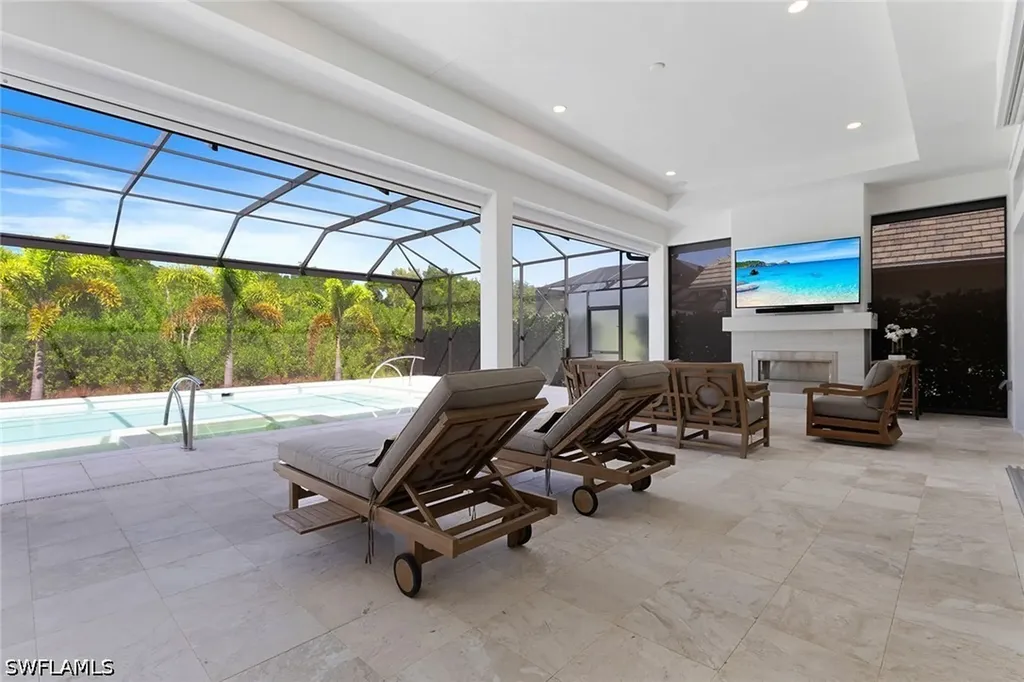 8829 Paradera Court Naples FL 34112