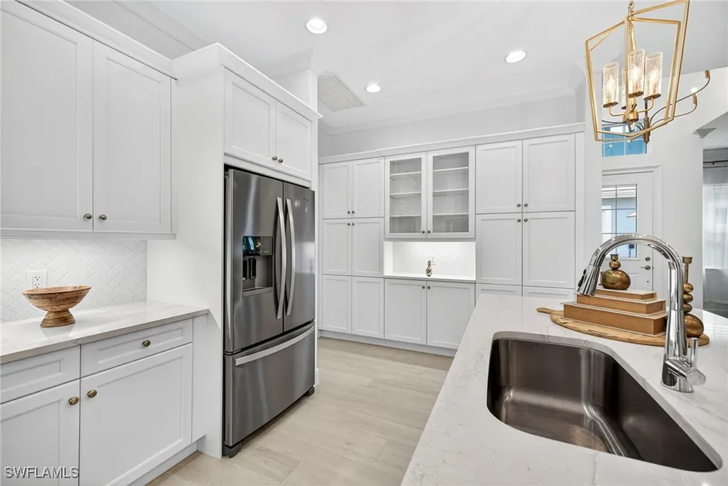 8877 Yucatan Court Naples FL 34112