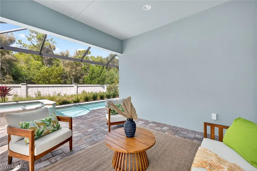 8877 Yucatan Court Naples FL 34112