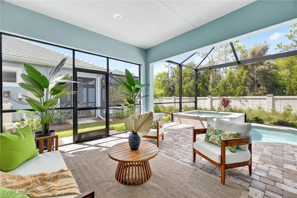 8877 Yucatan Court Naples FL 34112