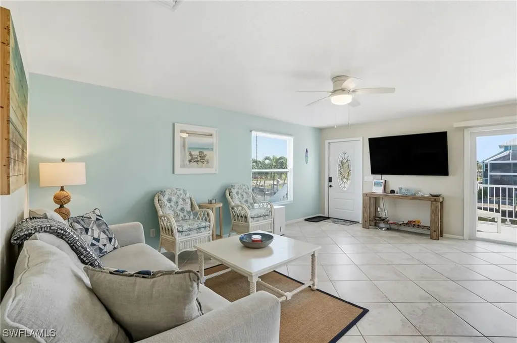 110 Bahia Viaduct Fort Myers Beach FL 33931