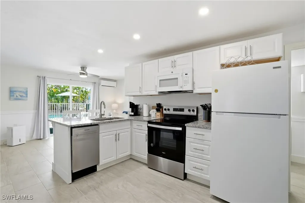 110 Bahia Viaduct Fort Myers Beach FL 33931