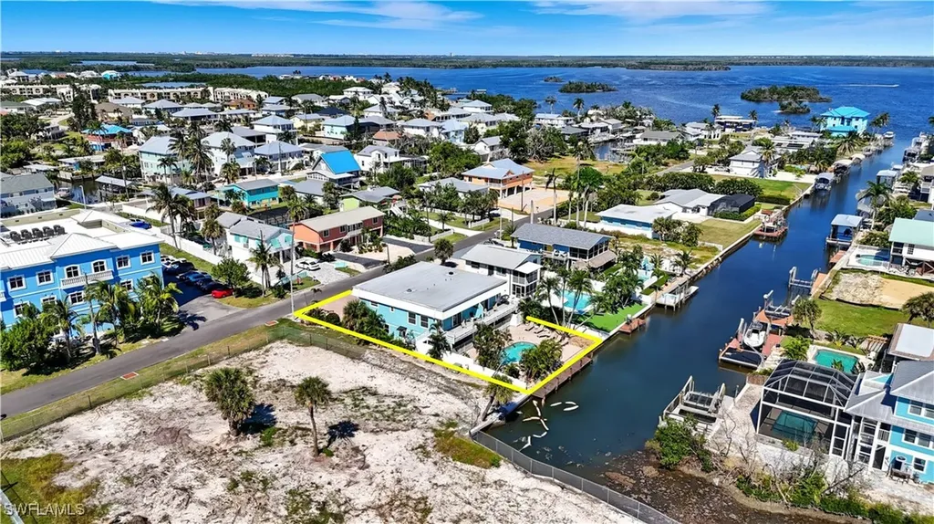 110 Bahia Viaduct Fort Myers Beach FL 33931