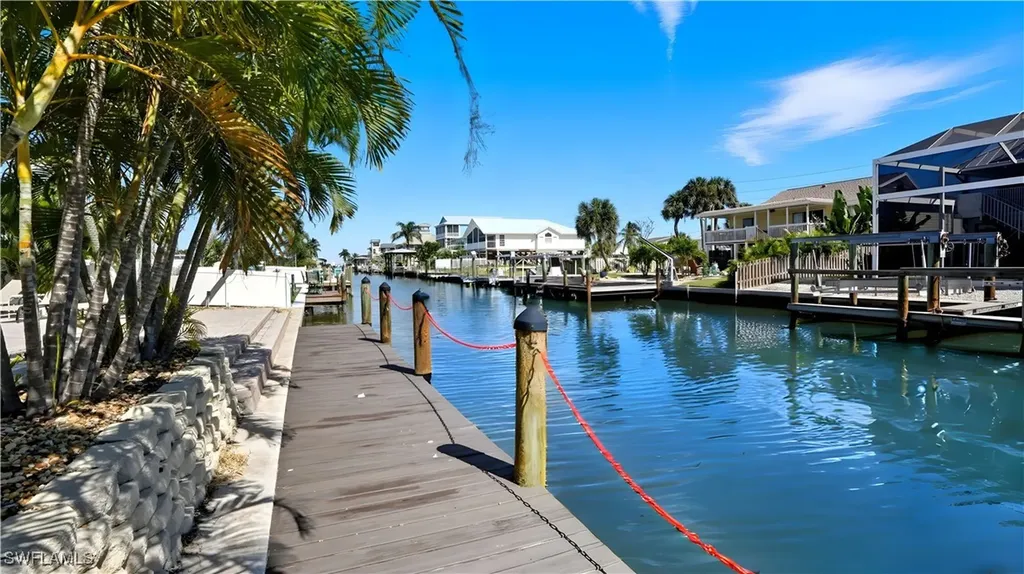 110 Bahia Viaduct Fort Myers Beach FL 33931