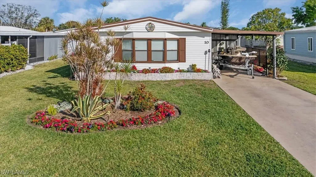 10 Lake Diane Drive Naples FL 34114