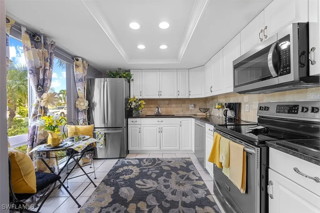 197 Harrison Road Naples FL 34112