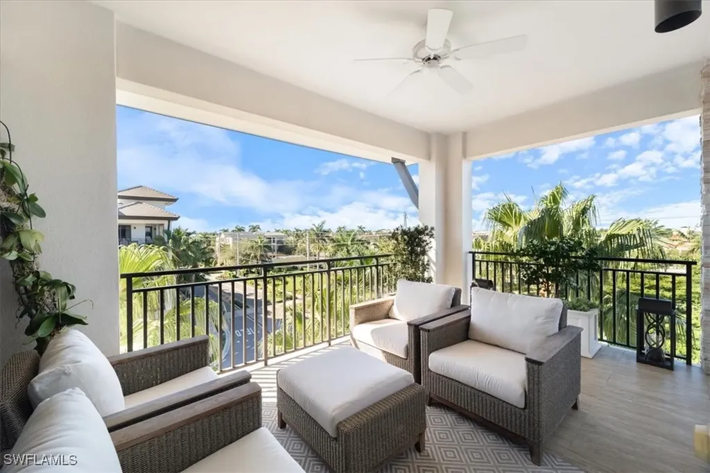 1035 3rd Avenue S Naples FL 34102