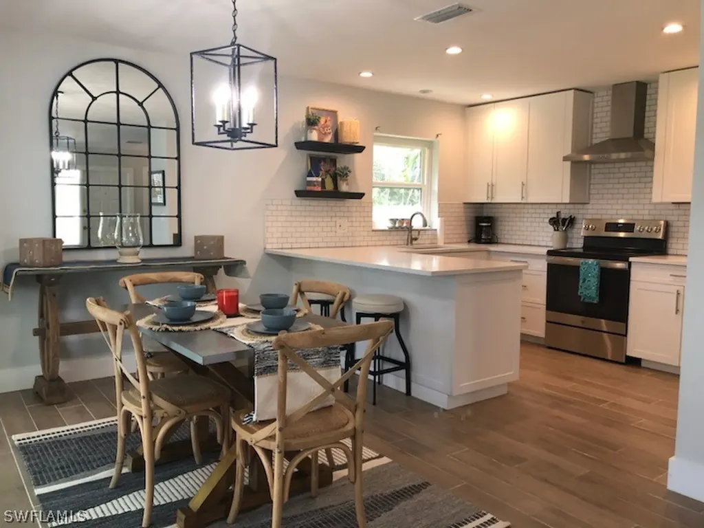 235 Lanchester Court Naples FL 34112