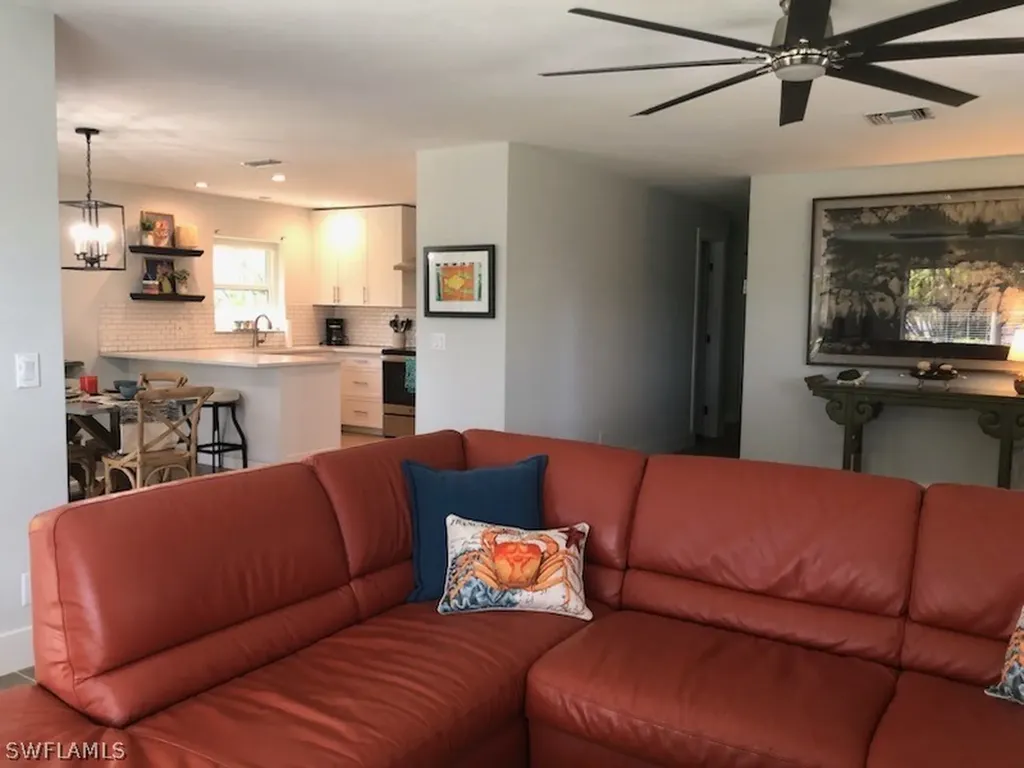 235 Lanchester Court Naples FL 34112