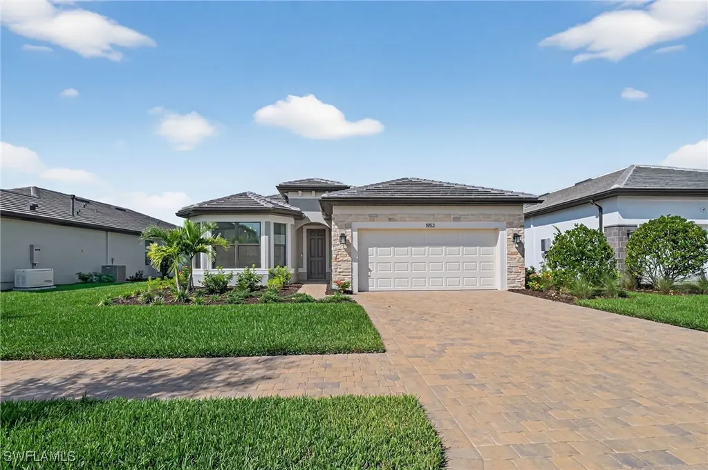 1953 Fresno Avenue Naples FL 34120