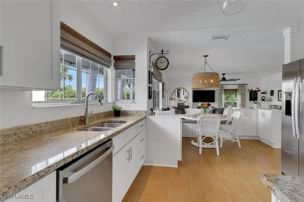 6555 Willow Lake Circle Fort Myers FL 33966
