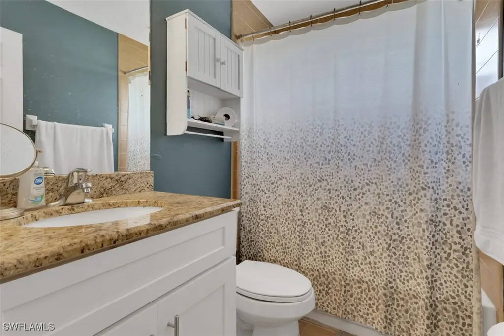 6555 Willow Lake Circle Fort Myers FL 33966