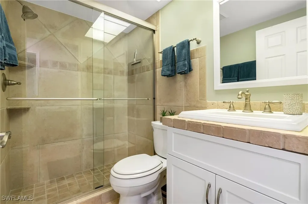 829 Tanbark Drive Naples FL 34108