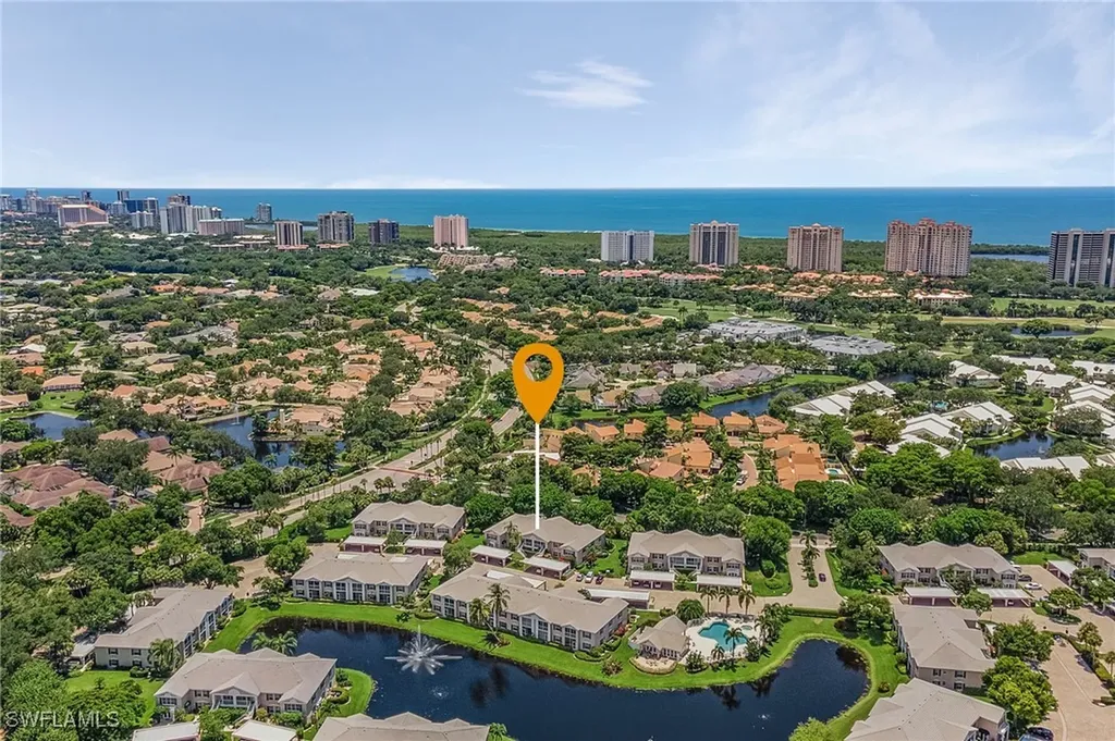 829 Tanbark Drive Naples FL 34108