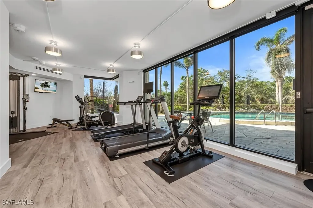 5555 Heron Point Drive Naples FL 34108