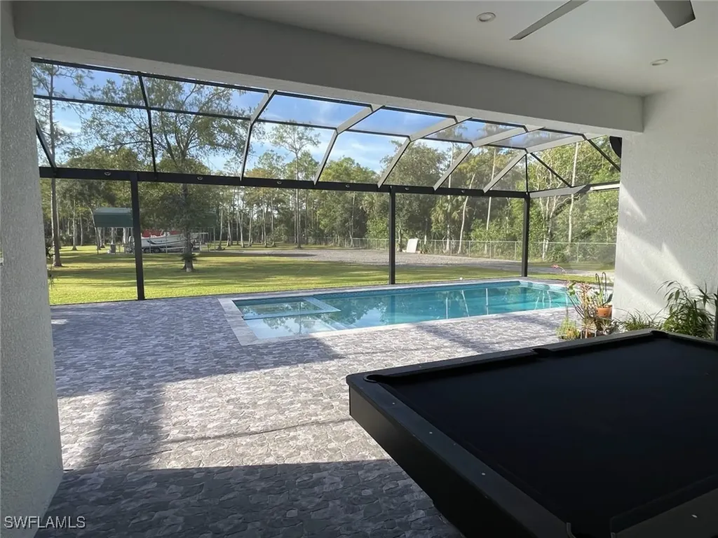 62 35th Avenue NE Naples FL 34120