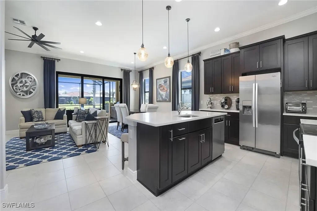 1594 Parnell Court Naples FL 34113