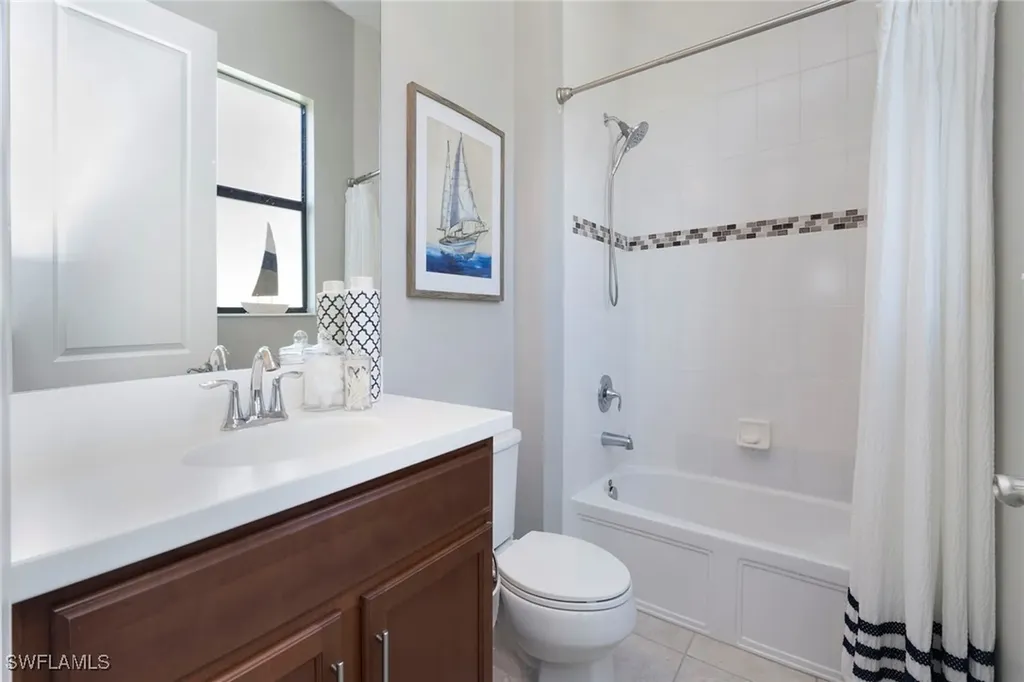 1594 Parnell Court Naples FL 34113