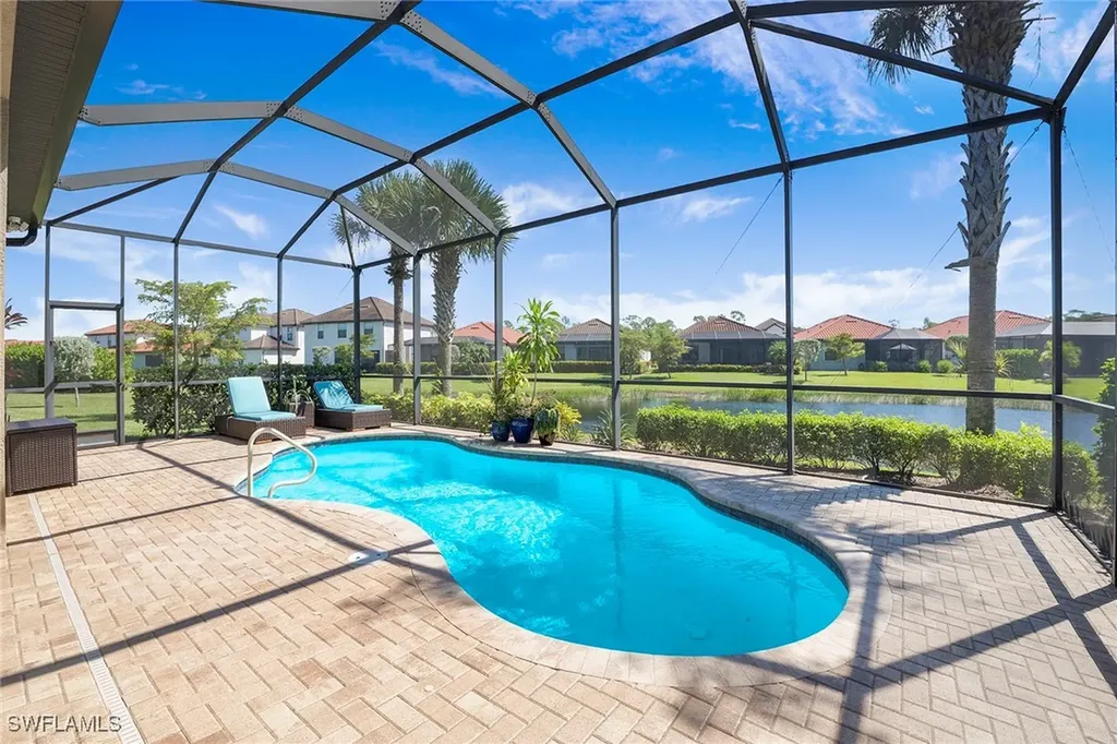 1594 Parnell Court Naples FL 34113